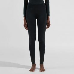 Spodnie techniczne termoaktywne damskie Odlo Performance Warm Eco. Czarne spodnie snowboardowe damskie Odlo, l, bez wzorów, z materiału, narciarskie. Za 369.99 zł.