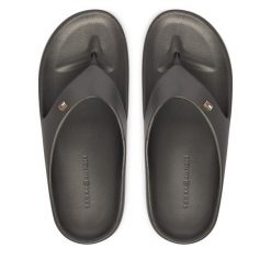 Japonki Tommy Hilfiger. Szare klapki damskie Tommy Hilfiger, bez wzorów, bez obcasa. Za 189.99 zł.