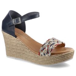 Granatowe Sandały Maciejka Stylowe Letnie Obuwie. Niebieskie klapki damskie Maciejka, bez wzorów, z materiału, boho, bez obcasa, na koturnie. Za 179.00 zł.