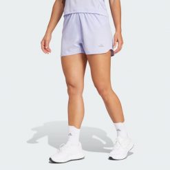 Szorty Run It. Fioletowe obuwie sportowe damskie Adidas, bez wzorów, do biegania. Za 139.00 zł.