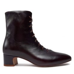 Trzewiki Balagan. Czerwone botki damskie BALAGAN, bez obcasa, na słupku, bez zapięcia. Za 799.99 zł.