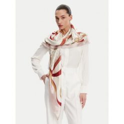 Chusta Guess. Szaliki i chusty damskie Guess, z aplikacjami. Za 209.99 zł.