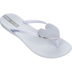 Ipanema Damskie japonki Maxi Fashion II Fem 82120-20098 White / Silver (rozmiar 35-36). Białe klapki damskie Ipanema, z aplikacjami, bez obcasa. W wyprzedaży za 78.00 zł.