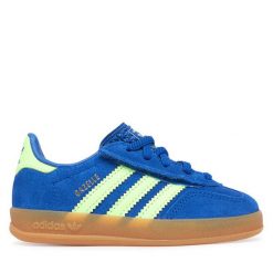 Sneakersy adidas. Niebieskie trampki i tenisówki chłopięce Adidas, bez wzorów, bez zapięcia. Za 279.99 zł.
