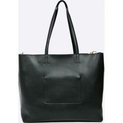 Calvin Klein Jeans - Torebka. Torby na ramię damskie marki Calvin Klein Jeans. W wyprzedaży za 599.90 zł.