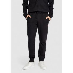 Spodnie Mężczyzna NAPAPIJRI MALIS. Czarne spodnie sportowe męskie Napapijri, m, bez wzorów. Za 330.05 zł.