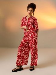 Wiskozowe spodnie wide leg - czerwony. Czerwone spodnie materiałowe damskie Sinsay, l, bez wzorów, z wiskozy. Za 35.99 zł.