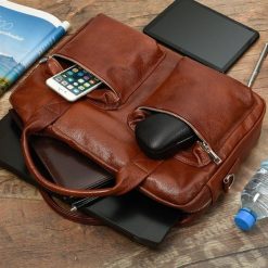 Beltimore torba męska skórzana Duża brązowa laptop J15. Brązowe torby na laptopa męskie bez wzorów. Za 419.90 zł.