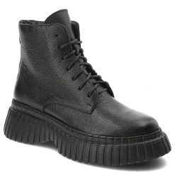 Czarne Botki Armodo Modne Obuwie Damskie. Czarne botki damskie Armodo, na wiosnę, z materiału, eleganckie, przed kolano, bez obcasa, bez zapięcia. Za 369.00 zł.
