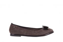 Baleriny Bayla-018 1063-303 Taupe Black, Brąz/Czarny, Skóra naturalna - 37. Brązowe baleriny damskie Bayla, bez wzorów, z materiału, eleganckie, bez obcasa, na płaskiej podeszwie. W wyprzedaży za 134.10 zł.