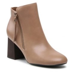 Botki Jenny Fairy. Brązowe botki damskie Jenny Fairy, bez obcasa, na słupku, bez zapięcia. Za 111.99 zł.