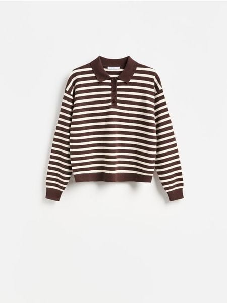 Sweter polo - brązowy. Brązowe swetry damskie Reserved, l, bez wzorów, z dzianiny, bez kołnierzyka, bez ramiączek, bez kaptura. Za 129.99 zł.