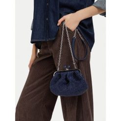 Torebka Weekend Max Mara. Niebieskie torebki do ręki damskie Weekend Max Mara, bez wzorów, wizytowe, bez dodatków. Za 1,159.00 zł.