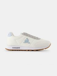 Buty damskie Le Coq Sportif Racerone_2. Niebieskie obuwie sportowe damskie le coq sportif, bez wzorów, z materiału, trekkingowe. Za 307.50 zł.