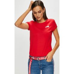 Only - Top. Szare topy damskie Only, z nadrukiem, z bawełny, z okrągłym kołnierzem, z krótkim rękawem. Za 59.90 zł.