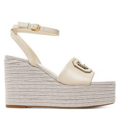 Espadryle Guess. Sandały damskie Guess, z aplikacjami, bez obcasa, bez zapięcia. Za 509.99 zł.