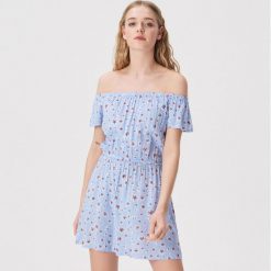 Sukienka w kolorowe kwiaty - Wielobarwn. Sukienki damskie marki Sinsay. Za 49.99 zł.