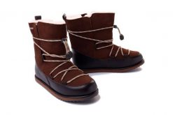 EMU AUSTRALIA T12603 Blackburn Teens oak, botki damskie. Brązowe śniegowce i trapery damskie Emu Australia, z gumy. Za 539.90 zł.