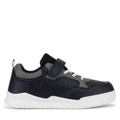 Sneakersy Action Boy. Czarne półbuty chłopięce Action Boy, bez wzorów, bez zapięcia. Za 119.99 zł.