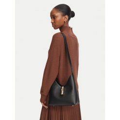 Torebka Furla. Czarne torebki do ręki damskie Furla, bez wzorów, klasyczne, bez dodatków. Za 1,259.00 zł.