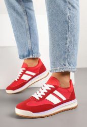 Czerwone Sneakersy w Stylu Kultowych Tenisówek z Przeszyciami Lelluria. Czerwone obuwie sportowe damskie Renee, bez wzorów, z jeansu, tenisowe. Za 79.99 zł.