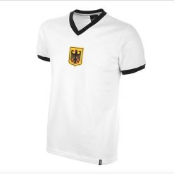 Koszulka retro piłkarska dla dorosłych - Niemcy Lata 70 - Biała. Białe koszulki sportowe męskie COPA FOOTBALL, l, bez wzorów, bez kołnierzyka, bez ramiączek, do piłki nożnej. Za 254.42 zł.