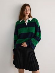 Bawełniana bluza z kołnierzykiem - wielobarwny. Bluzy damskie Reserved, l, bez wzorów, z bawełny, bez kaptura. W wyprzedaży za 79.99 zł.