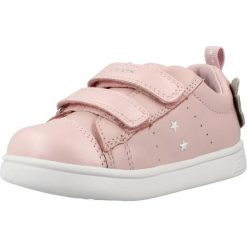 Buty GEOX B251WB 085NF Rose. Czerwone obuwie sportowe damskie Geox, bez wzorów, ze skóry, na fitness i siłownię. Za 136.99 zł.