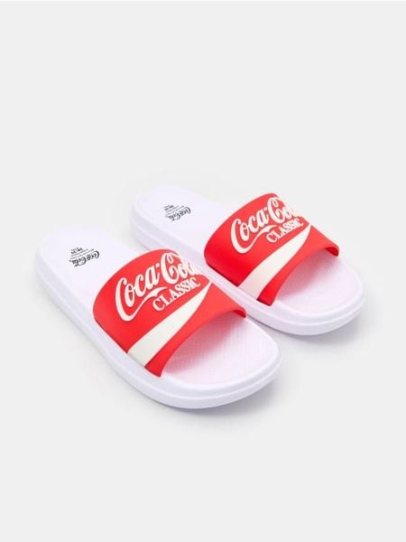 Klapki Coca-Cola - wielobarwny. Klapki damskie Sinsay, bez wzorów, bez obcasa. Za 35.99 zł.