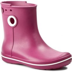 Kalosze CROCS - Jaunt Shorty Boot W 15769 Berry. Czerwone kozaki damskie Crocs, z tworzywa sztucznego. W wyprzedaży za 139.00 zł.