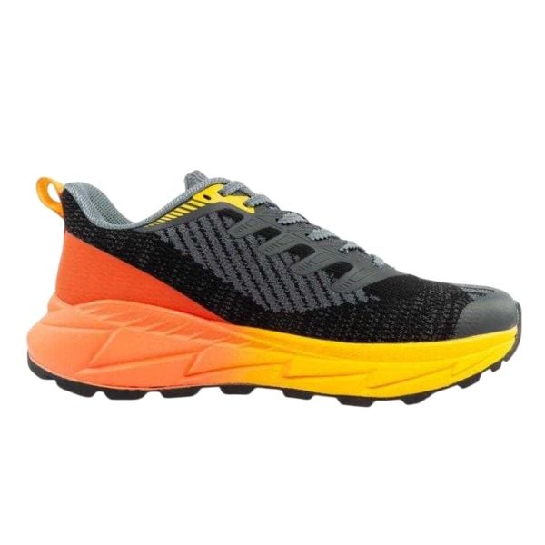 Męskie Buty Do Biegania. Brązowe trekkingi męskie Grisport, do biegania. Za 326.99 zł.