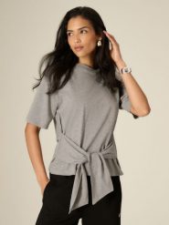 Жіночий t-shirt regular з зав'язкою - сірий. T-shirty damskie 4f, l, bez wzorów, bez kołnierzyka. Za 899.90 zł.