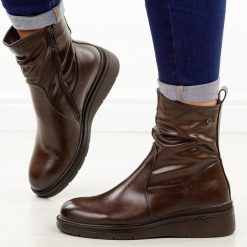 Brązowe wysokie botki damskie Vinceza 58557. Brązowe botki damskie VINCEZA, na jesień, z jeansu, casualowe, z okrągłym noskiem, bez obcasa, na koturnie, bez zapięcia. Za 229.00 zł.