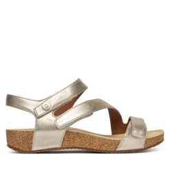 Sandały Josef Seibel. Żółte sandały damskie Josef Seibel, bez wzorów, bez obcasa, na płaskiej podeszwie, bez zapięcia. Za 399.99 zł.