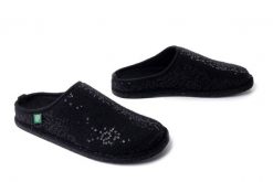 DR. BRINKMANN 320219-01 schwarz, kapcie damskie. Czarne kapcie damskie Dr. Brinkmann, bez wzorów. Za 264.90 zł.