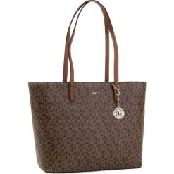 Torebka DKNY - R83AJ654 Mocha Logo-Vic. Torebki do ręki damskie marki DKNY. W wyprzedaży za 589.00 zł.