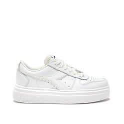 Buty damskie Diadora Magic Bold. Białe obuwie sportowe damskie Diadora, bez wzorów, z gumy. Za 469.99 zł.