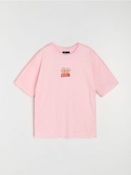 Bawełniana koszulka z nadrukiem na plecach Toy Story - różowy. Czerwone t-shirty damskie Sinsay, l, bez wzorów, z bawełny, bez kołnierzyka. Za 39.99 zł.
