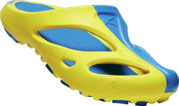 Klapki damskie Keen Shanti Yellow/Blue. Niebieskie klapki damskie 909, bez wzorów, bez obcasa. Za 288.99 zł.