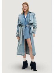 Desigual Trencz CHAQ_VIO Niebieski Casual Fit. Niebieskie płaszcze damskie Desigual, l, bez wzorów, casualowe, bez kaptura. Za 920.98 zł.