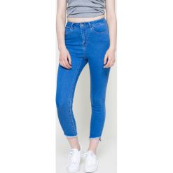 Vero Moda - Jeansy. Jeansy damskie marki Vero Moda. W wyprzedaży za 79.90 zł.