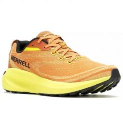 Buty do biegania męskie Merrell J068071. Brązowe buty sportowe męskie Merrell, z gumy, bez zapięcia, do biegania. Za 495.00 zł.