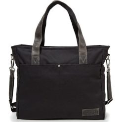 Torebka "Kerr Axer" w kolorze czarnym - 40 x 33 x 12 cm. Torebki do ręki damskie Eastpak, w paski, z materiału. W wyprzedaży za 260.95 zł.
