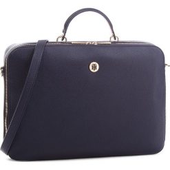 Torba na laptopa TOMMY HILFIGER - Th Core Laptop AW0AW05826 413. Torby na laptopa męskie marki Tommy Hilfiger. W wyprzedaży za 379.00 zł.