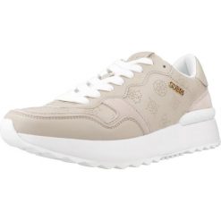 Buty GUESS FLPVI3 ELE12 Beżowy. Brązowe obuwie sportowe damskie Guess, z aplikacjami, ze skóry, trekkingowe. Za 502.99 zł.