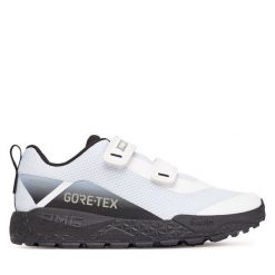 Sneakersy Primigi. Białe trampki i tenisówki chłopięce Primigi, bez wzorów, z gore-texu, bez zapięcia. Za 179.99 zł.