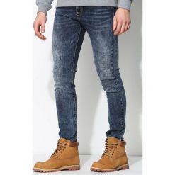 Granatowe Jeansy Marble Arch. Szare jeansy męskie marki Born2be. Za 54.99 zł.