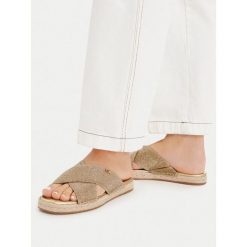 Klapki MICHAEL Michael Kors. Żółte klapki damskie MICHAEL Michael Kors, bez wzorów, bez obcasa. Za 313.99 zł.