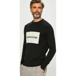 Calvin Klein Jeans - Sweter. Szare swetry przez głowę męskie marki Calvin Klein Jeans, z aplikacjami, z bawełny, z okrągłym kołnierzem. Za 399.90 zł.