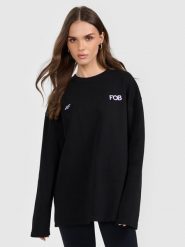 4F Bluza dresowa nierozpinana bez kaptura damska - czarna S. Czarne bluzy damskie 4f, s, bez wzorów, z dresówki, bez kaptura. Za 149.99 zł.